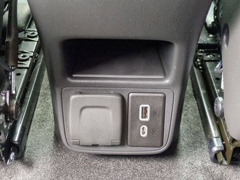 Certified 2023 Chevrolet TrailBlazer RS w/ Convenience Package AWD/4WD image 20