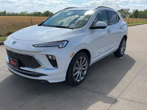 New 2026 Buick Encore GX Avenir w/ Avenir Technology Package FWD image 5
