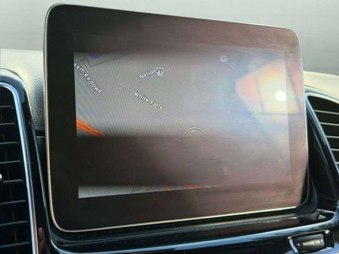 Used 2018 Mercedes-Benz GLE 350 image 25