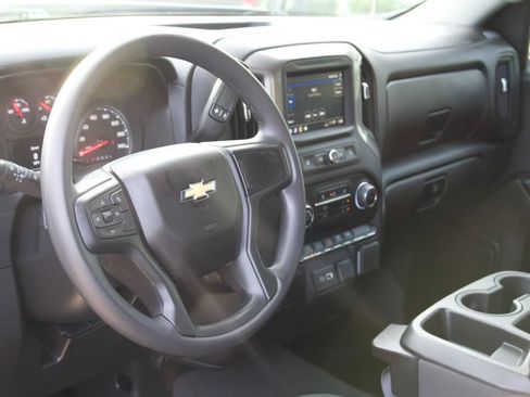 Used 2026 Chevrolet Silverado 1500 Custom RWD image 18