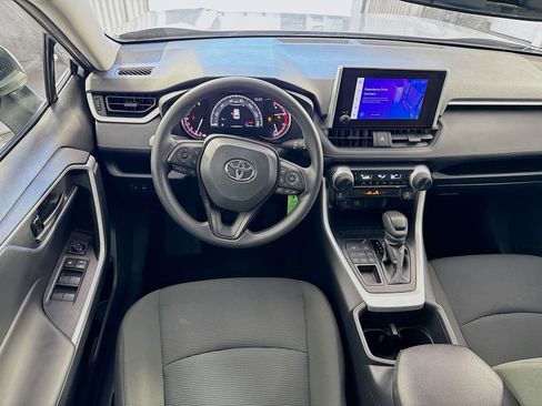 Certified 2025 Toyota RAV4 LE AWD/4WD image 17