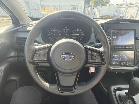 Used 2024 Subaru Crosstrek 2.0i AWD/4WD image 15