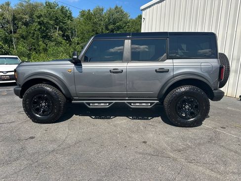 Used 2025 Ford Bronco Badlands AWD/4WD image 9