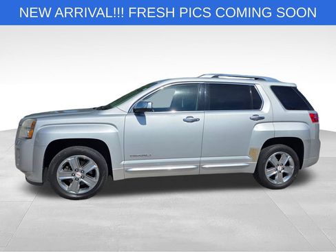 Used 2013 GMC Terrain Denali FWD image 3