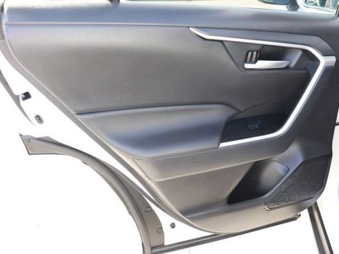 Used 2025 Toyota RAV4 XLE image 13