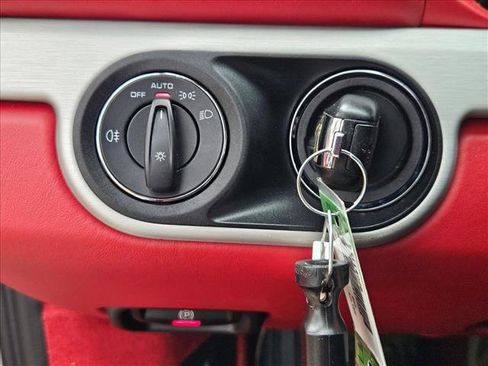 Used 2013 Porsche Boxster image 14