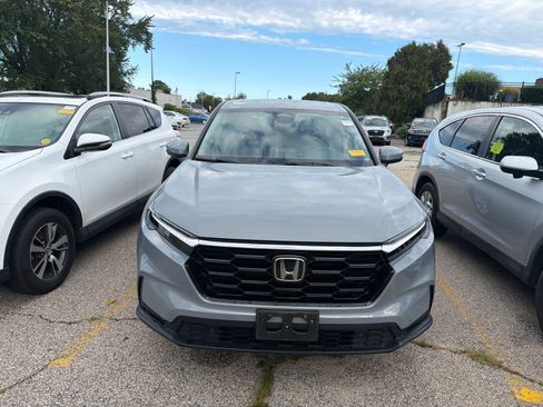 Used 2024 Honda CR-V EX-L image 6