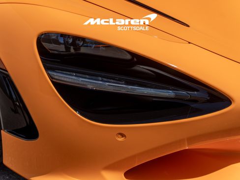 New 2026 McLaren 750S image 18
