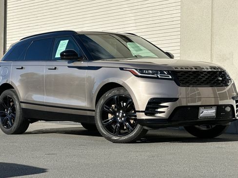 Used 2022 Land Rover Range Rover Velar R-Dynamic S image 2