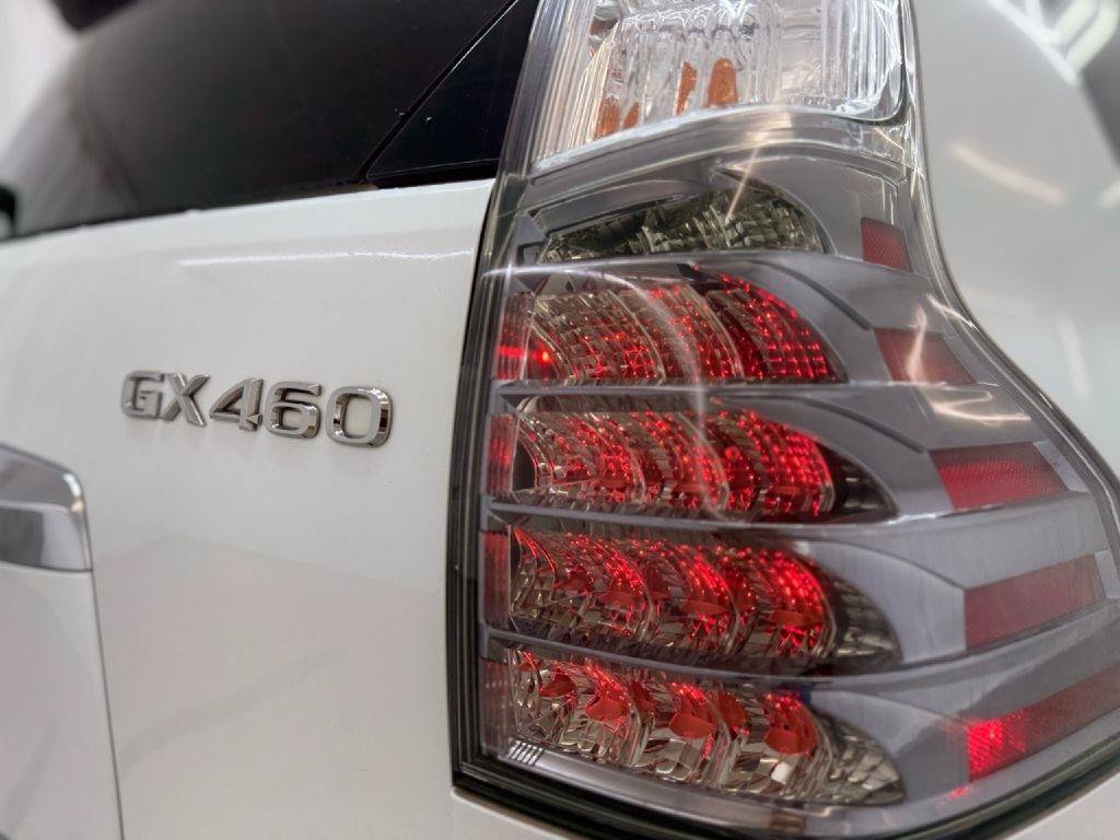 Used 2020 Lexus GX 460 Premium w/ Premium Package AWD/4WD image 39