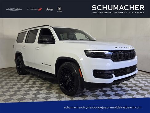 New 2025 Jeep Wagoneer Series II w/ Convenience Group I image 1