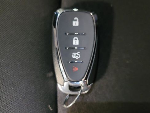 Used 2021 Chevrolet Malibu LS image 32