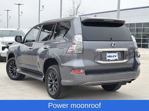 Used 2023 Lexus GX 460 Premium w/ Premium Package image 3