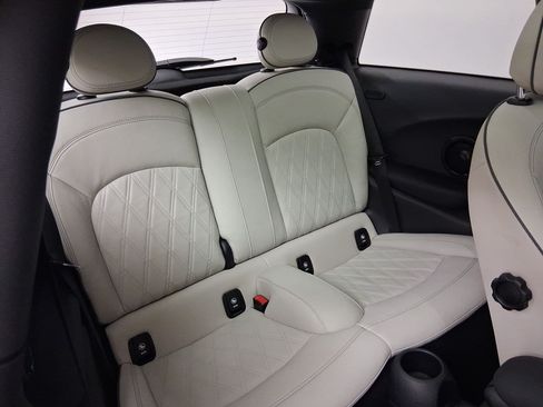 Used 2024 MINI Cooper S FWD image 30