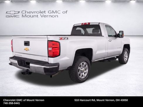 Used 2015 Chevrolet Silverado 3500 LT w/ LT Convenience Package AWD/4WD image 4