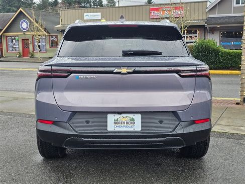 New 2026 Chevrolet Equinox EV LT image 6