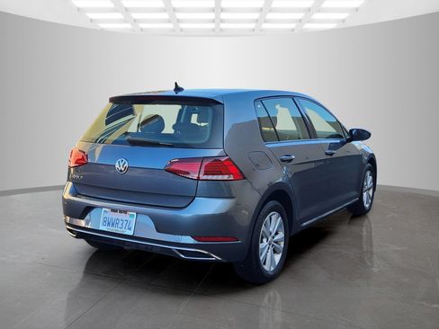 Used 2021 Volkswagen Golf 4-Door FWD image 4