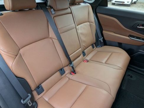 New 2026 Toyota Crown Signia Limited image 27