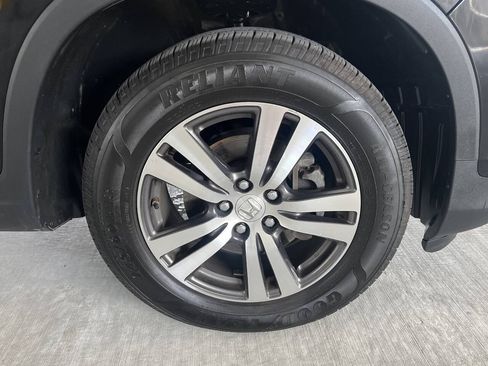 Used 2017 Honda Pilot EX-L image 32