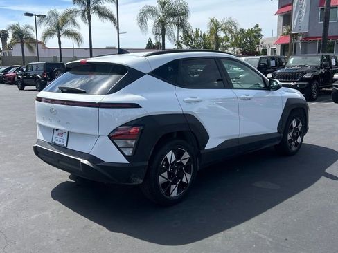 Used 2025 Hyundai Kona SEL image 7