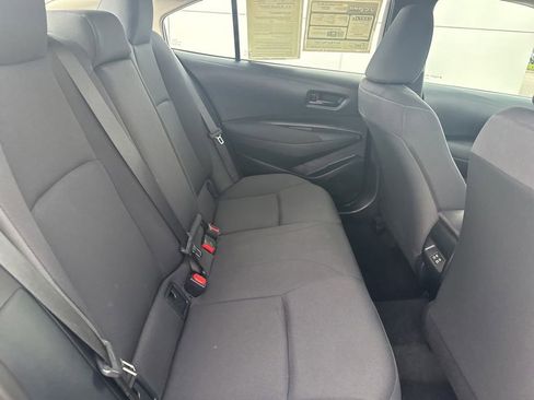 Used 2024 Toyota Corolla LE w/ LE Convenience Package FWD image 29