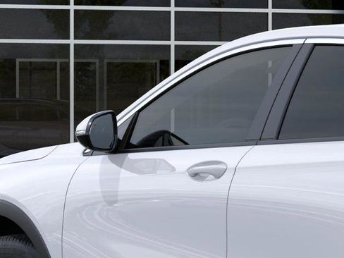 New 2026 Buick Envista Preferred FWD image 12