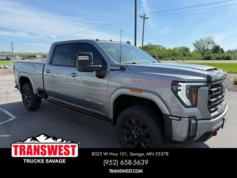 Used 2024 GMC Sierra 3500 AT4 w/ AT4 Premium Plus Package AWD/4WD image 19