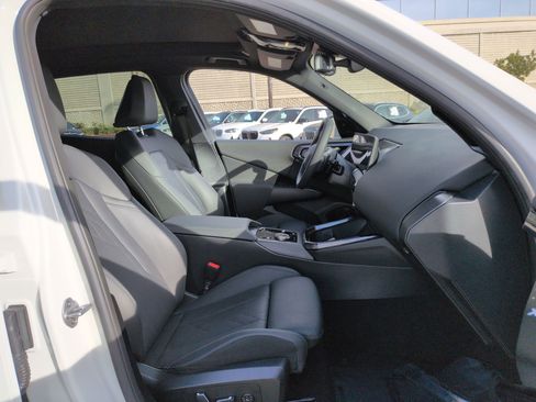 Used 2025 BMW X3 xDrive30i w/ Convenience Package image 32