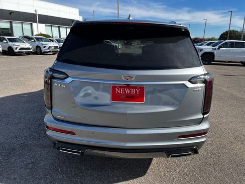 Used 2024 Cadillac XT6 Sport w/ Technology Package image 7