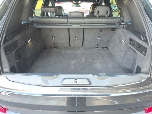 Used 2025 BMW X5 sDrive40i image 9