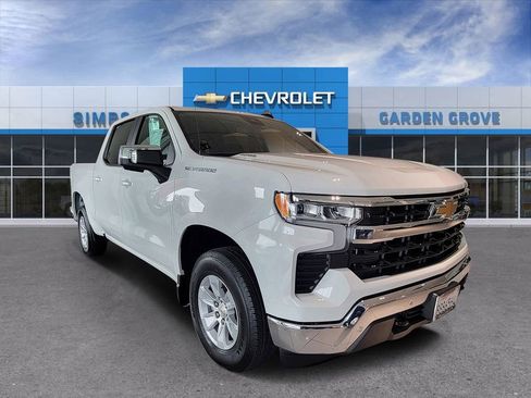 Used 2025 Chevrolet Silverado 1500 LT w/ Safety Package image 1