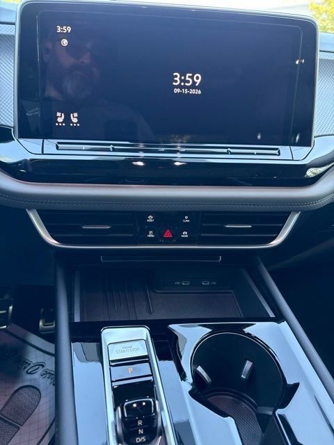 Used 2026 Volkswagen Atlas Peak Edition AWD/4WD image 8