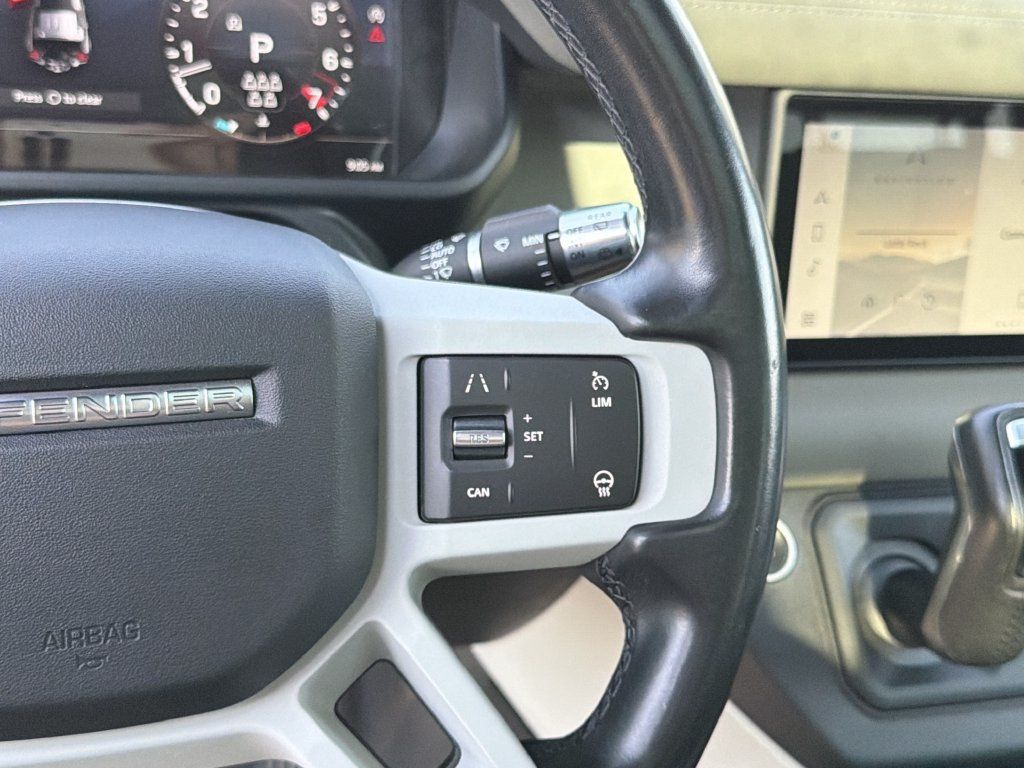 Used 2021 Land Rover Defender 110 X-Dynamic SE AWD/4WD image 23