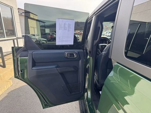 Used 2024 Ford Bronco Outer Banks image 13