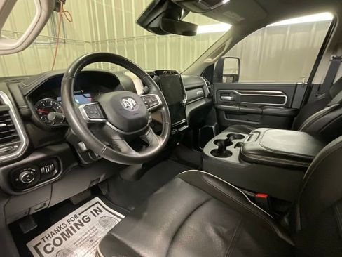 Used 2024 RAM 2500 Laramie w/ Safety Group AWD/4WD image 9