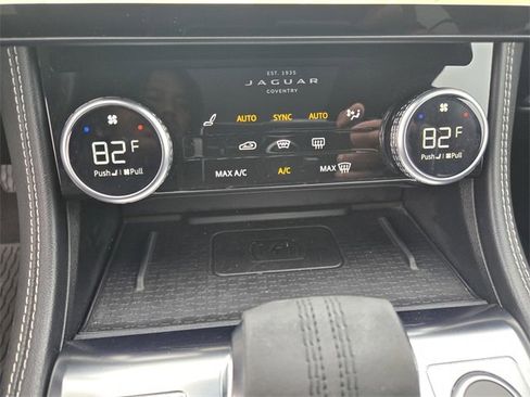 Used 2024 Jaguar F-PACE R-Dynamic S image 19