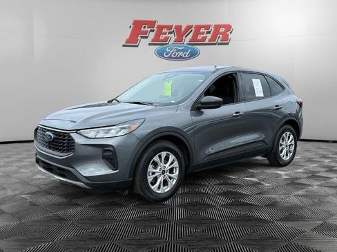 Certified 2025 Ford Escape Active FWD image 1