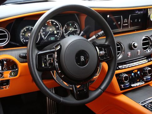 Certified 2021 Rolls-Royce Ghost AWD/4WD image 17