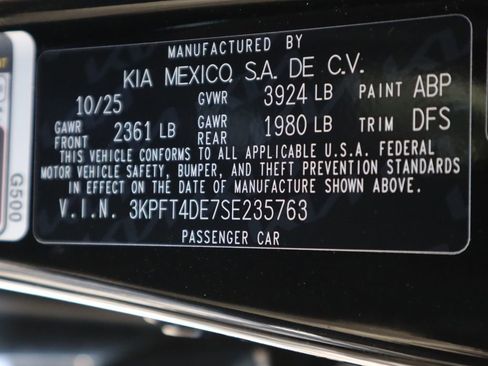 New 2025 Kia K4 LXS image 43