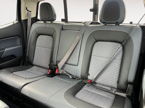 Used 2019 Chevrolet Colorado Z71 image 13