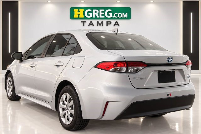 Used 2024 Toyota Corolla LE FWD image 2