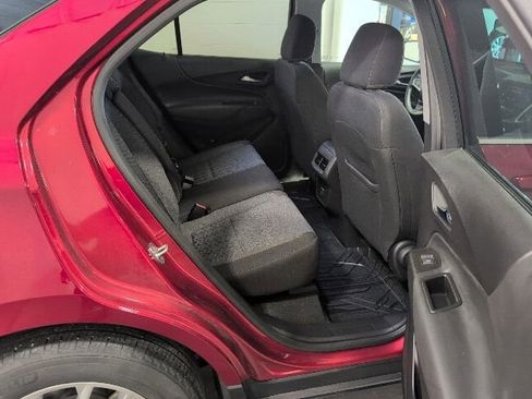 Used 2024 Chevrolet Equinox LT w/ LPO, Floor Liner Package FWD image 22