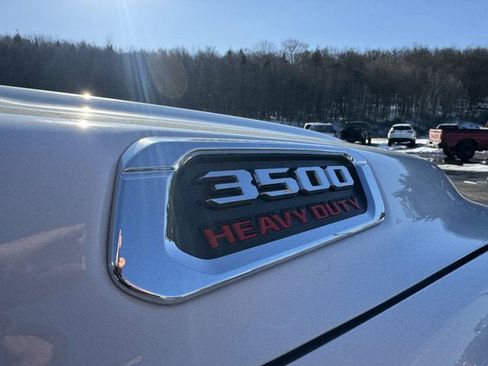 Used 2024 RAM 3500 Tradesman image 24