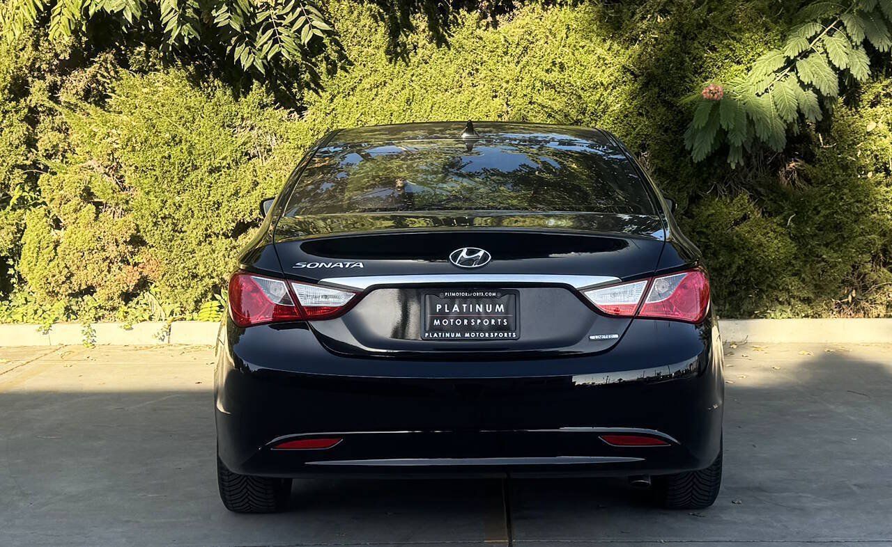 Used 2011 Hyundai Sonata Limited FWD image 5