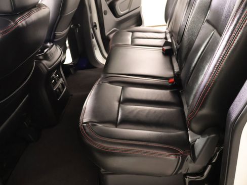 Used 2021 Nissan Titan PRO-4X w/ Pro-4x Utility Package AWD/4WD image 11