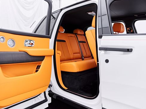 Used 2026 Rolls-Royce Cullinan AWD/4WD image 49