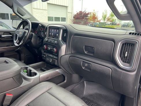Used 2020 Chevrolet Silverado 1500 LTZ w/ LTZ Plus Package AWD/4WD image 29