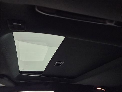 Used 2022 Dodge Charger Scat Pack w/ Plus Group image 27