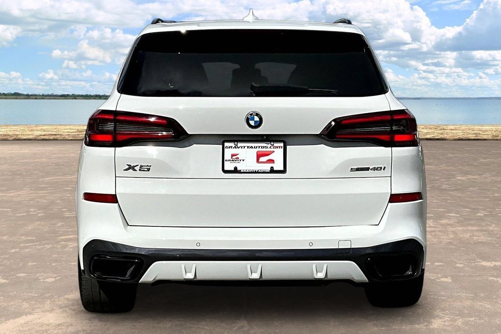 Used 2021 BMW X5 sDrive40i w/ M Sport Package RWD image 5