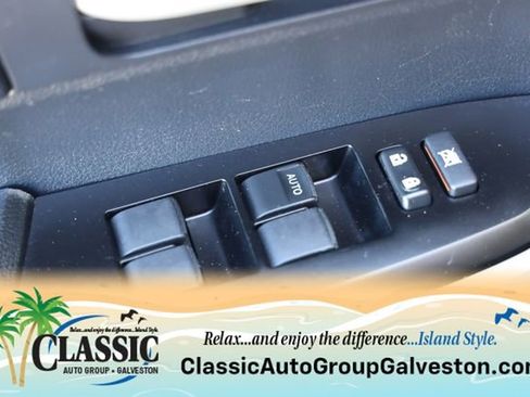 Used 2018 Toyota Tundra SR5 w/ TRD Off Road Package image 24